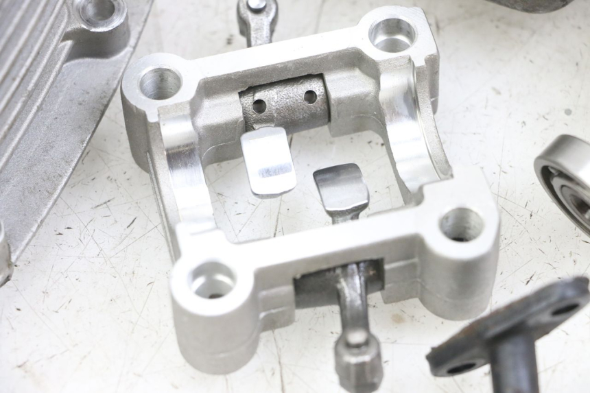 photo de GŁOWICA CYLINDRA GOES WIKI 125 (2010 - 2015) - Kontrola wizualna