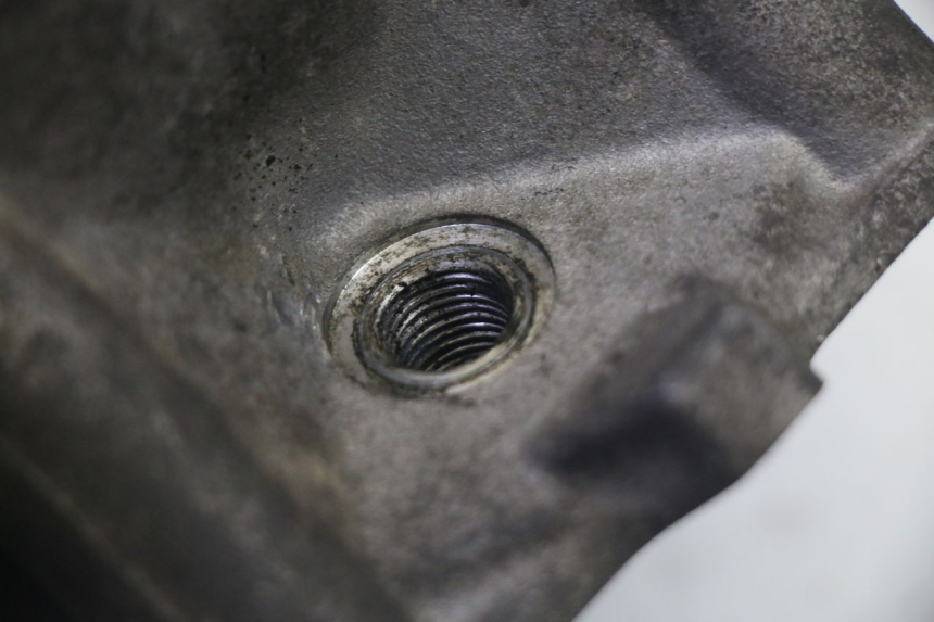 photo de GŁOWICA CYLINDRÓW KYMCO GRAND DINK 125 (2008 - 2014) - Zoom stanu zużycia