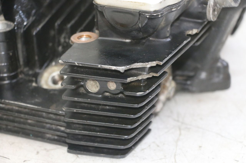 photo de GŁOWICA SILNIKA SUZUKI GS GSE 500 (2001 - 2003) - Szczegół części