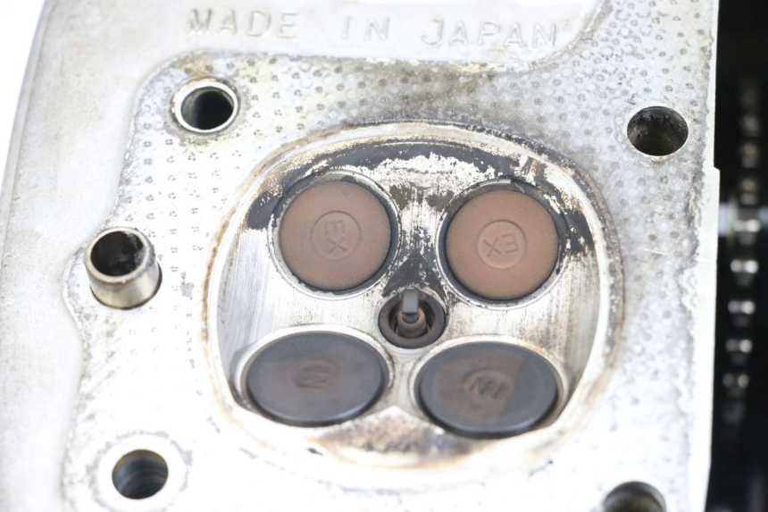 photo de GŁOWICA CYLINDRÓW SUZUKI GSX E 250 (1982 - 1983) - Część sprawdzona