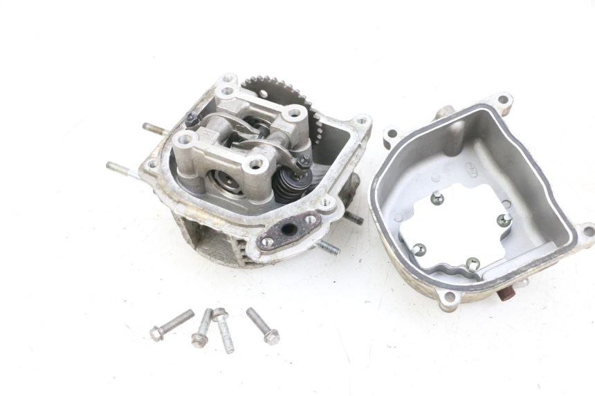 photo de GŁOWICA CYLINDRÓW SPEEDY HT50QT6 50 - Punkty mocowania