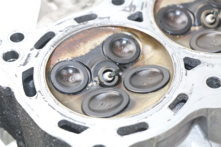 photo de GŁOWICA SILNIKA HONDA INTEGRA NC D 750 (2016 - 2018) - Zoom stanu zużycia