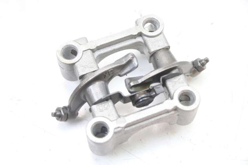 photo de GŁOWICA SILNIKA LONGJIA SHARPY 125 (2020 - 2024) - Zbliżenie techniczne