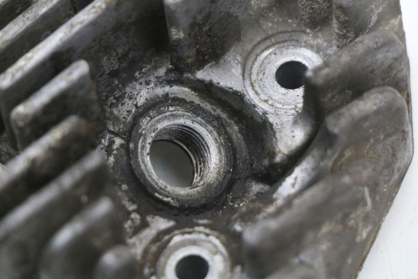 photo de GŁOWICA CYLINDRA PEUGEOT LUDIX 50 (2008 - 2017) - Zoom stanu zużycia