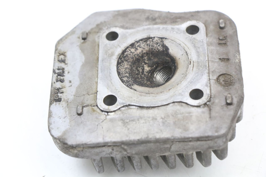 photo de GŁOWICA CYLINDRA PEUGEOT LUDIX 50 (2008 - 2017) - Zbliżenie techniczne