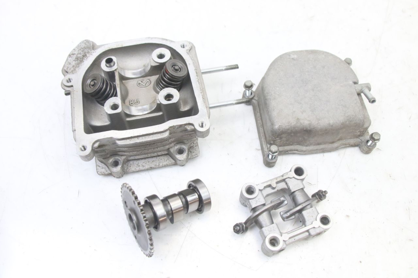 photo de GŁOWICA CYLINDRÓW MASH CITY 4T 50 (2018 - 2020) - Inny kąt widzenia