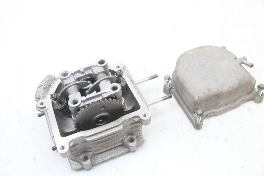 photo de GŁOWICA CYLINDRÓW MASH CITY 4T 50 (2018 - 2020) - Widok ogólny