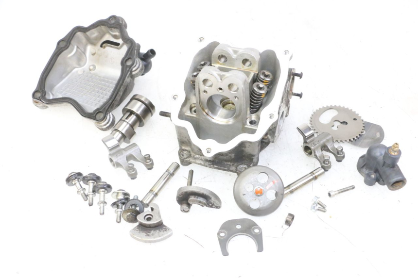 photo de GŁOWICA CYLINDRÓW PIAGGIO MP3 LT 300 (2010 - 2016) - Widok główny