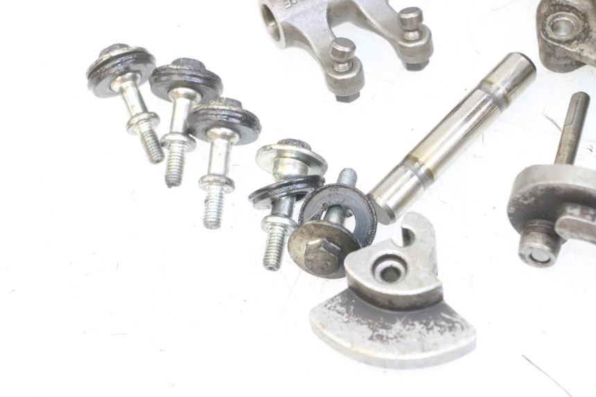 photo de GŁOWICA CYLINDRÓW PIAGGIO MP3 LT 300 (2010 - 2016) - Stan powierzchni