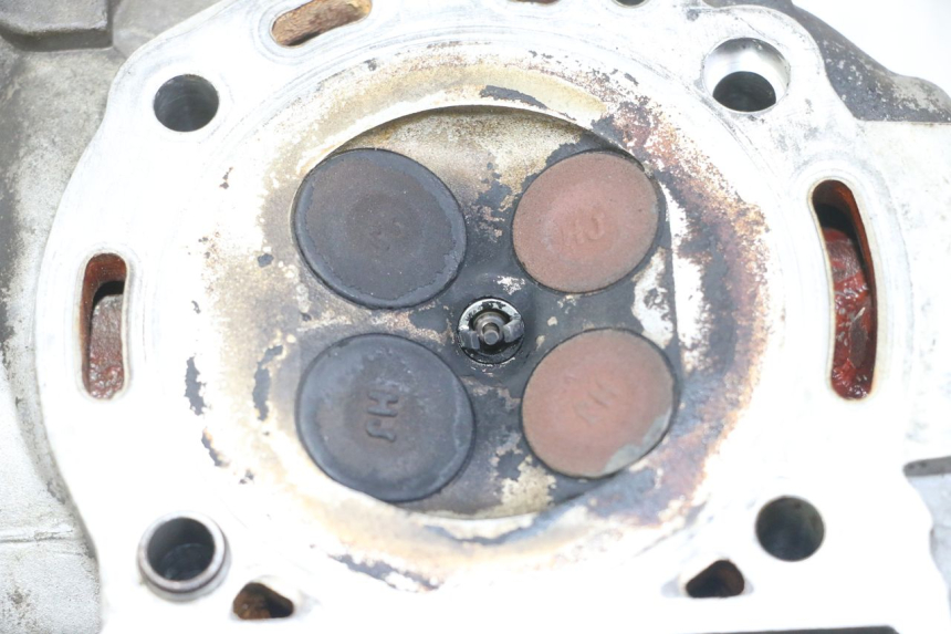 photo de GŁOWICA CYLINDRÓW PIAGGIO MP3 LT 300 (2010 - 2016) - Inny kąt widzenia