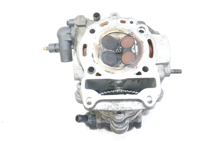 photo de GŁOWICA CYLINDRÓW PIAGGIO MP3 LT 300 (2010 - 2016) - Zbliżenie techniczne