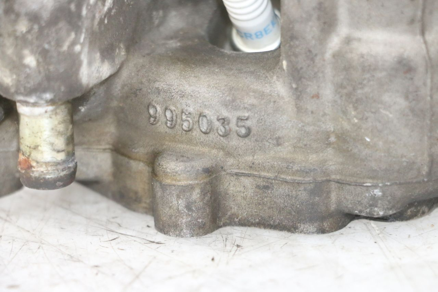 photo de GŁOWICA CYLINDRÓW PIAGGIO MP3 LT 300 (2010 - 2016) - Punkty mocowania