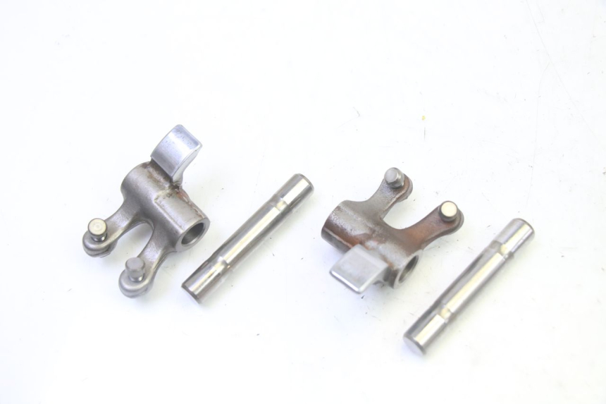 photo de GŁOWICA CYLINDRÓW PIAGGIO MP3 LT 300 (2010 - 2016) - Punkty mocowania