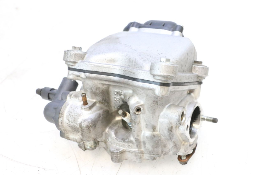 photo de GŁOWICA CYLINDRÓW PIAGGIO MP3 125 (2006 - 2014) - Widok główny