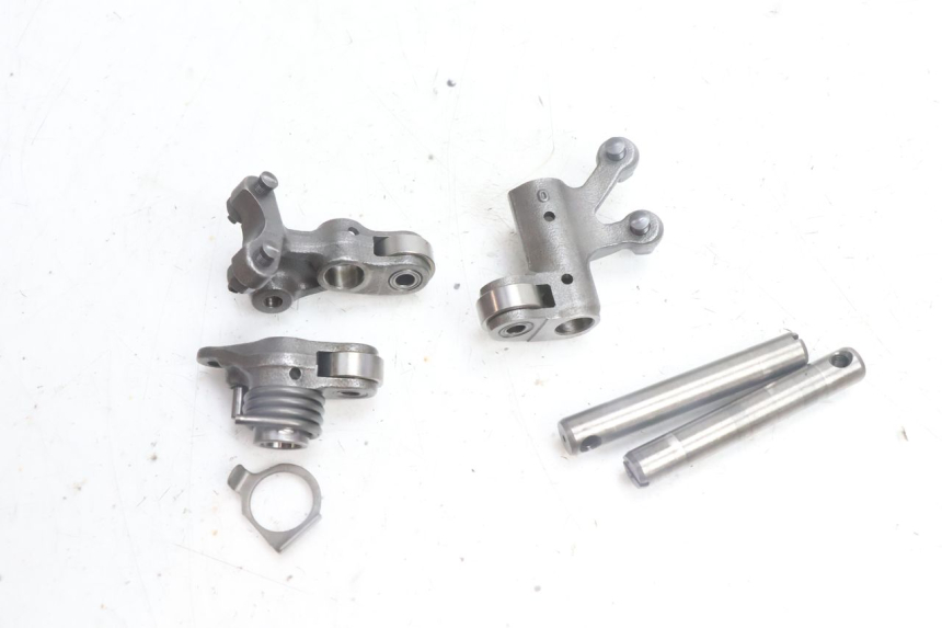 photo de GŁOWICA CYLINDRA YAMAHA N-MAX NMAX 125 (2021 - 2024) - Alternatywny kąt