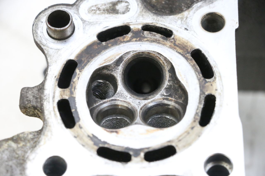 photo de CULASSE YAMAHA NEOS NEO'S 4T 50 (2008 - 2016) - Zoom stanu zużycia