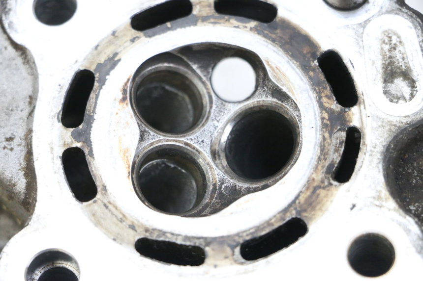 photo de CULASSE YAMAHA NEOS NEO'S 4T 50 (2008 - 2016) - Inny kąt widzenia