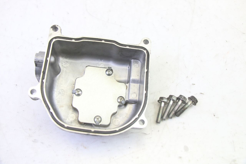 photo de GŁOWICA CYLINDRÓW KYMCO LIKE 4T 50 (2019 - 2025) - Zbliżenie komponentów