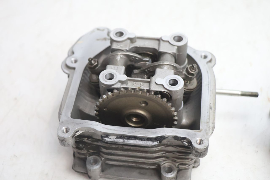 photo de GŁOWICA CYLINDRÓW KYMCO LIKE 4T 50 (2019 - 2025) - Kontrola wizualna