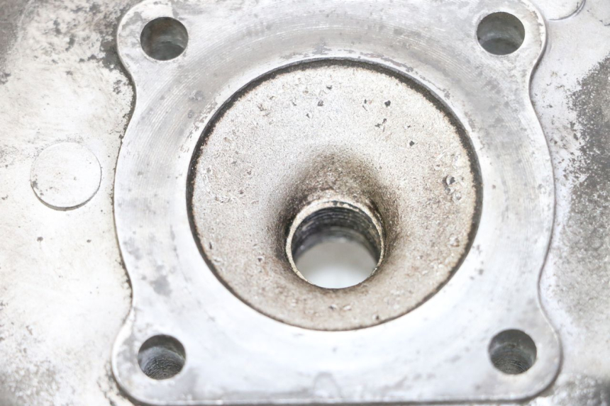 photo de GŁOWICA CYLINDRA PIAGGIO NEW TYPHOON 50 (2010 - 2017) - Zbliżenie techniczne