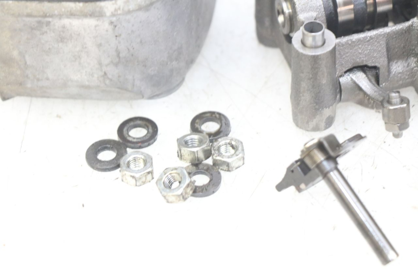 photo de GŁOWICA SILNIKA HONDA NHX LEAD 110 (2008 - 2010) - Kontrola wizualna