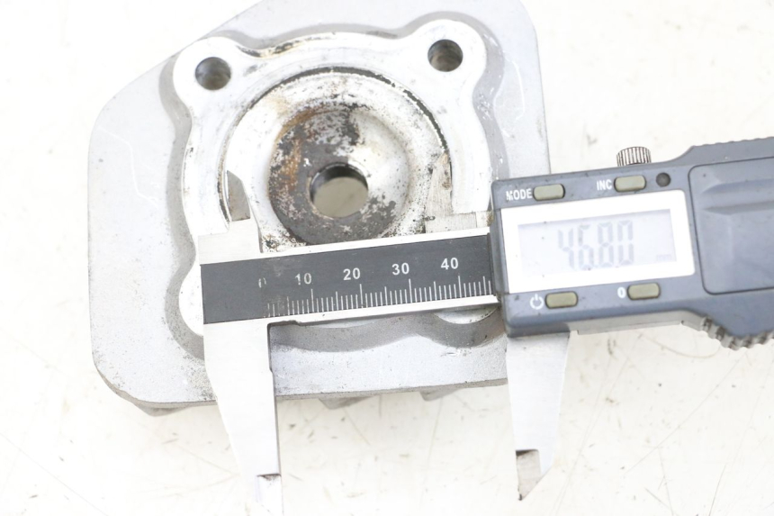 photo de GŁOWICA CYLINDRÓW MBK OVETTO ONE 2T 50 (2013 - 2017) - Szczegół części