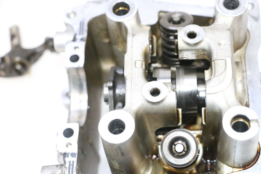 photo de GŁOWICA CYLINDRA HONDA PCX (JF57/JF64) 125 (2014 - 2018) - Kontrola wizualna