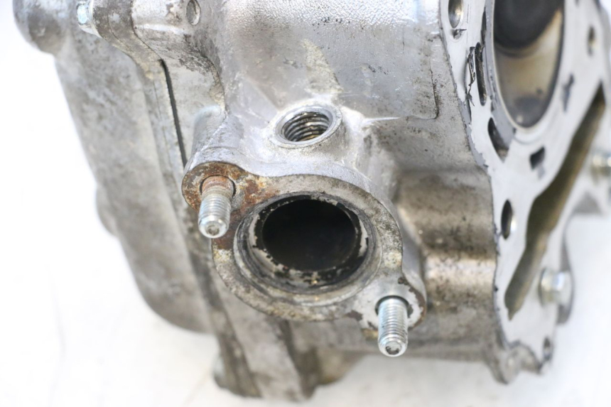 photo de GŁOWICA CYLINDRA HONDA PCX (JF57/JF64) 125 (2014 - 2018) - Zbliżenie techniczne