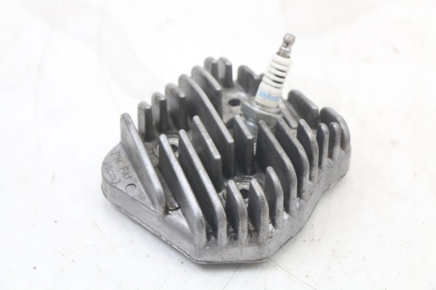 photo de GŁOWICA CYLINDRÓW PEUGEOT LUDIX 50 (2005 - 2007) - Widok główny