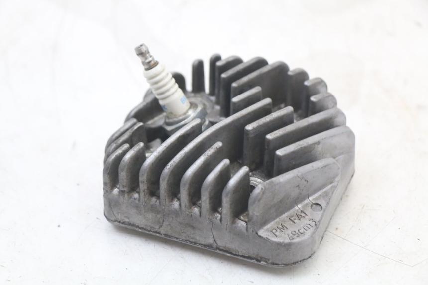 photo de GŁOWICA CYLINDRÓW PEUGEOT LUDIX 50 (2005 - 2007) - Szczegół części