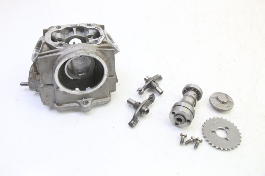 photo de GŁOWICA CYLINDRÓW APOLLO RFZ 125 - Szczegół części