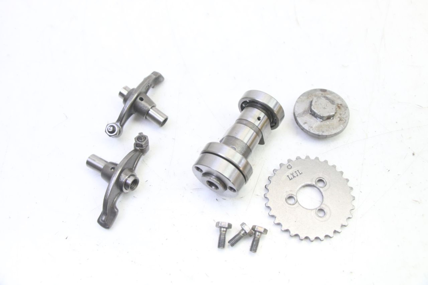 photo de GŁOWICA CYLINDRÓW APOLLO RFZ 125 - Inny kąt widzenia