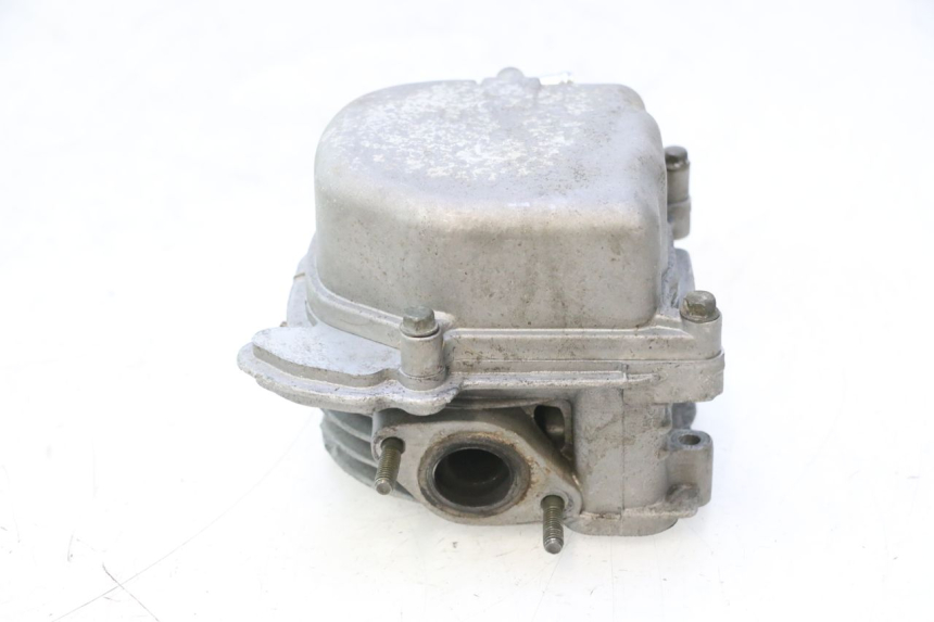 photo de GŁOWICA CYLINDRÓW JM MOTORS SANTANA 50 (2014 - 2023) - Zbliżenie techniczne