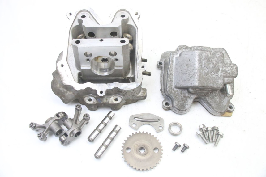 photo de GŁOWICA SILNIKA PEUGEOT SATELIS 125 (2013 - 2018) - Widok główny