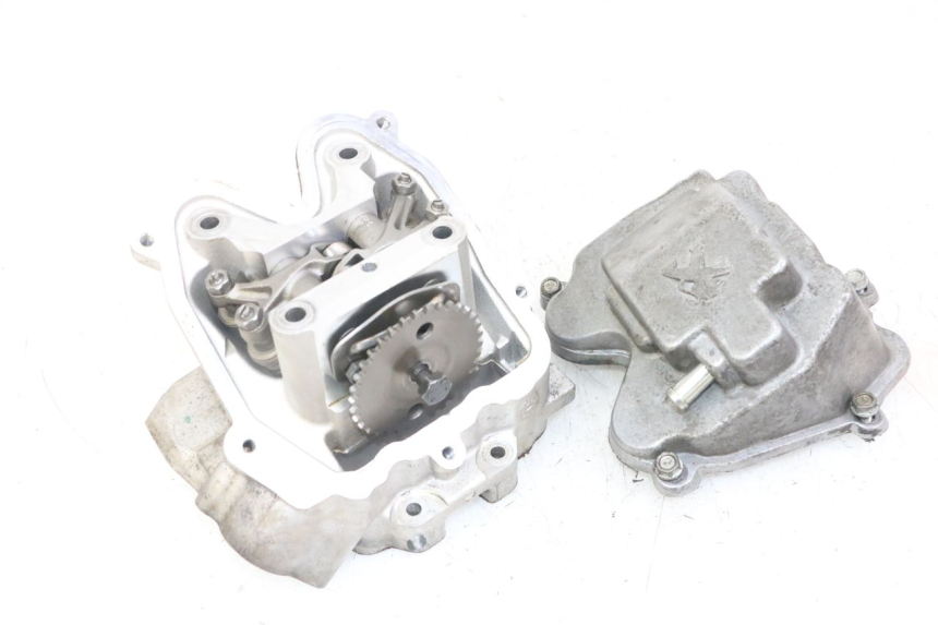 photo de GŁOWICA SILNIKA PEUGEOT SATELIS 125 (2013 - 2018) - Widok główny