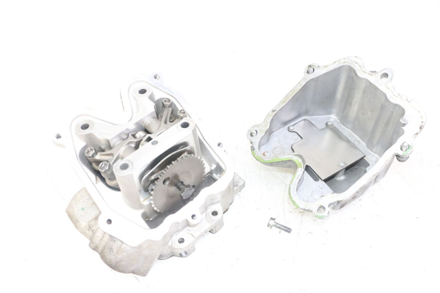 photo de GŁOWICA SILNIKA PEUGEOT SATELIS 125 (2013 - 2018) - Widok z bliska