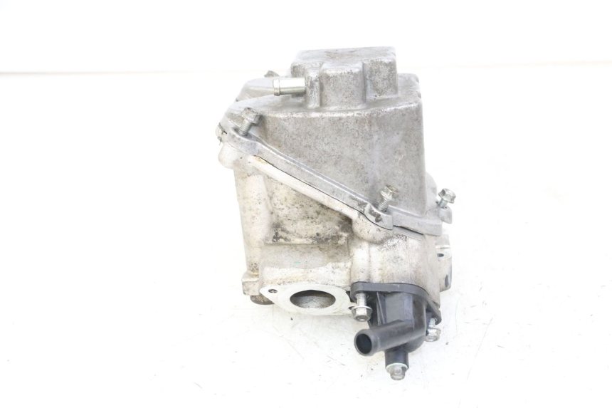 photo de GŁOWICA SILNIKA PEUGEOT SATELIS 125 (2013 - 2018) - Inny kąt widzenia