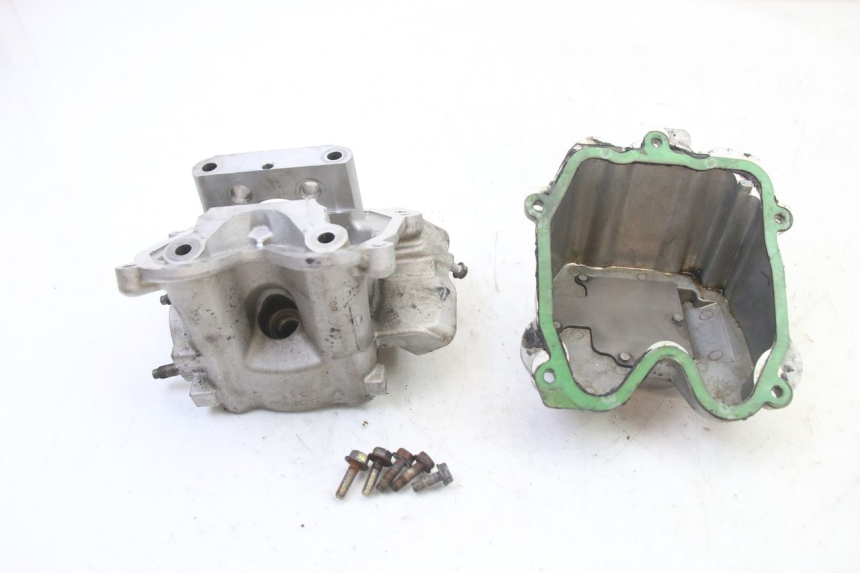 photo de GŁOWICA SILNIKA PEUGEOT SATELIS 125 (2013 - 2018) - Widok ogólny