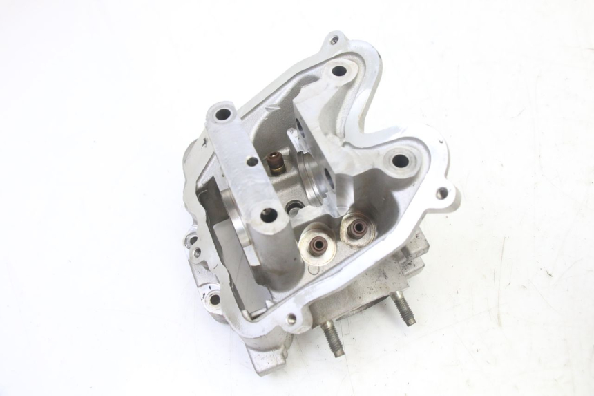 photo de GŁOWICA SILNIKA PEUGEOT SATELIS 125 (2013 - 2018) - Punkty mocowania