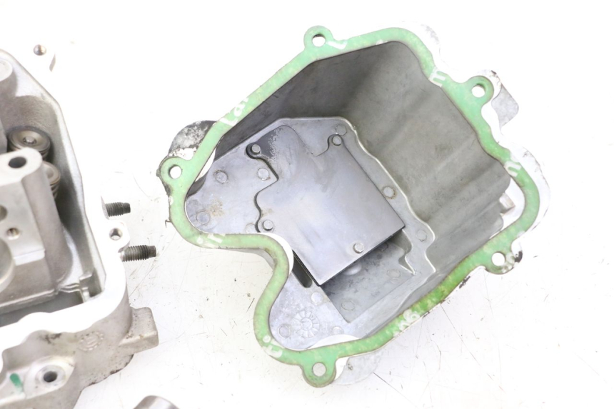 photo de GŁOWICA SILNIKA PEUGEOT SATELIS 125 (2013 - 2018) - Zoom stanu zużycia