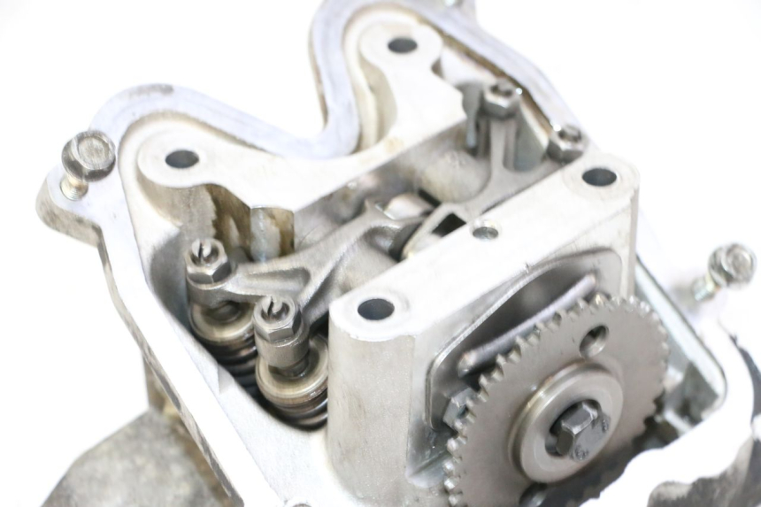 photo de GŁOWICA SILNIKA PEUGEOT SATELIS 125 (2013 - 2018) - Oznaczenia i referencje