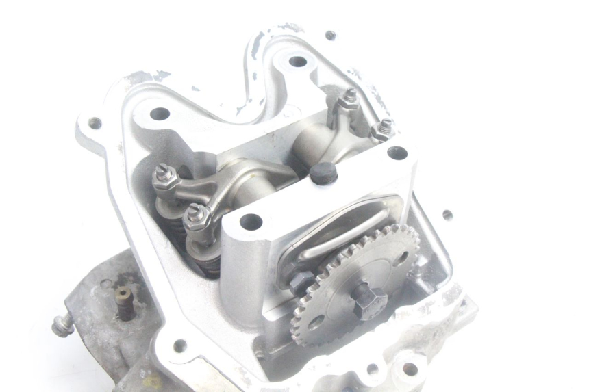 photo de GŁOWICA SILNIKA PEUGEOT SATELIS 125 (2006 - 2009) - Zoom stanu zużycia