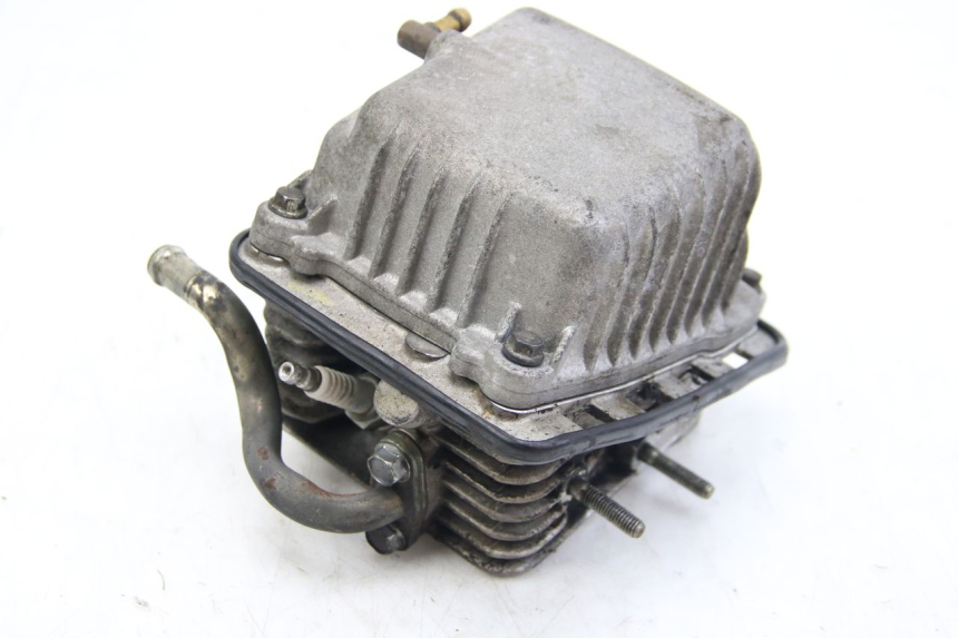 photo de GŁOWICA CYLINDRÓW APRILIA SCARABEO 4T 50 (2009 - 2017) - Zoom stanu zużycia