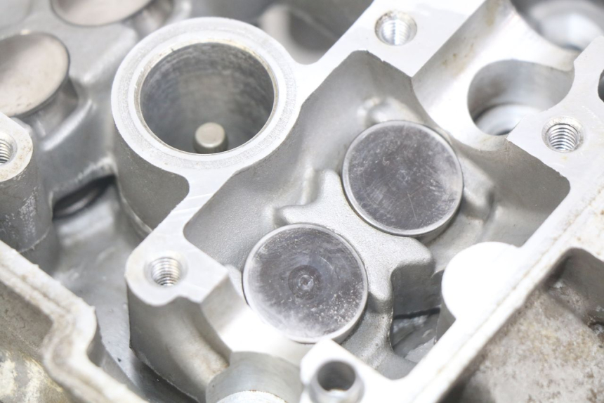 photo de GŁOWICA CYLINDRA APRILIA SCARABEO LIGHT 125 (2007 - 2011) - Punkty mocowania