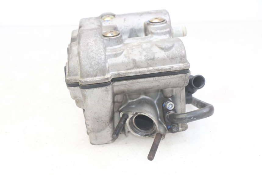 photo de GŁOWICA CYLINDRA APRILIA SCARABEO LIGHT 125 (2007 - 2011) - Stan powierzchni