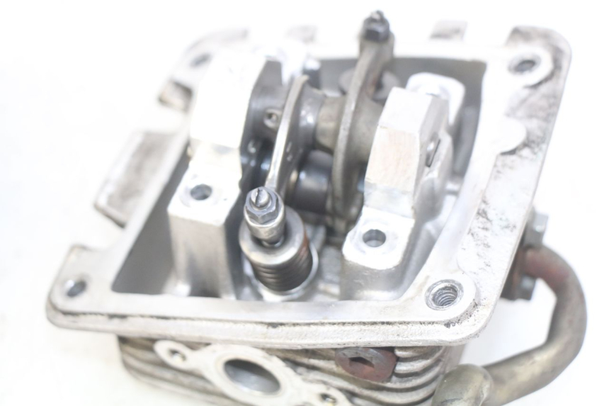 photo de GŁOWICA CYLINDRÓW APRILIA SCARABEO 100 (2003 - 2012) - Szczegóły charakterystyczne