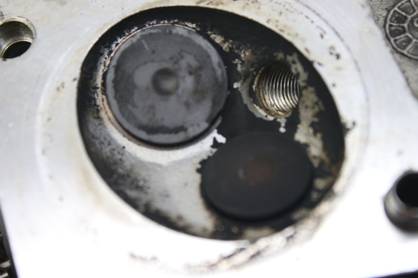 photo de GŁOWICA CYLINDRÓW APRILIA SCARABEO 100 (2003 - 2012) - Szczegóły charakterystyczne