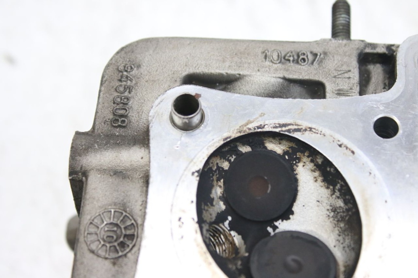 photo de GŁOWICA CYLINDRÓW APRILIA SCARABEO 100 (2003 - 2012) - Widok z bliska