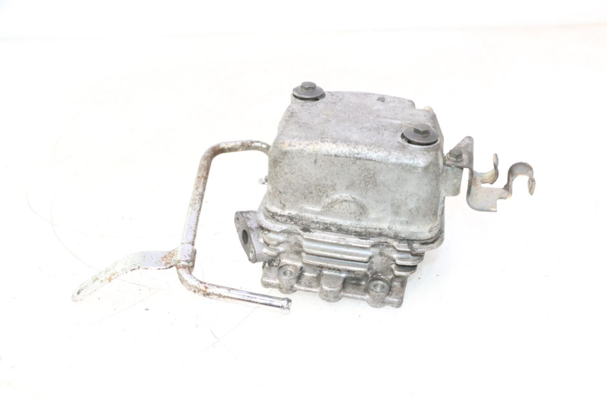 photo de GŁOWICA SILNIKA HONDA SCV LEAD 100 (2003 - 2007) - Zbliżenie techniczne