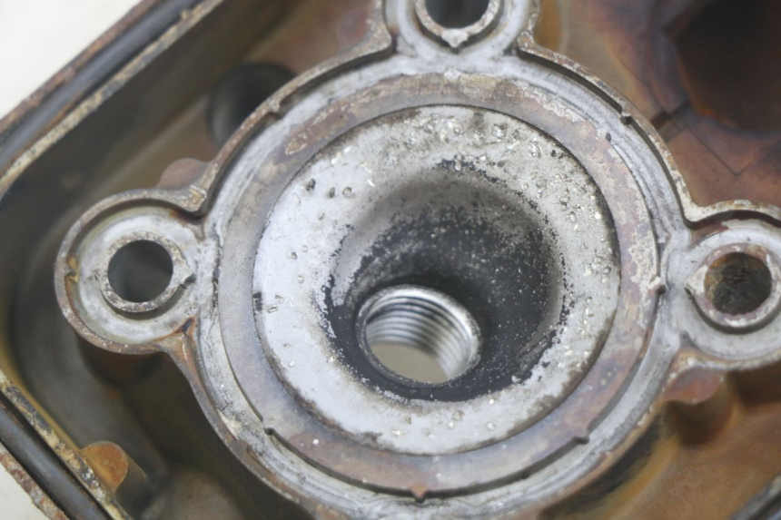 photo de GŁOWICA SILNIKA PEUGEOT SPEEDFIGHT LC 50 (1996 - 2002) - Szczegół części